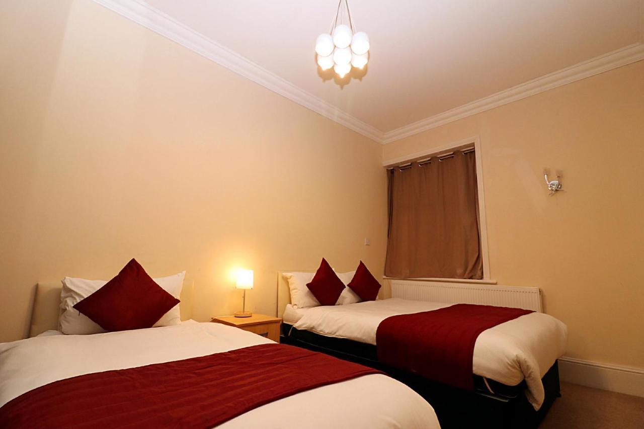 Gatwick Inn 홀리 외부 사진