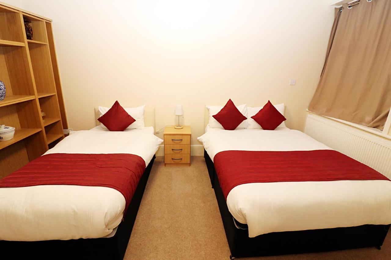 Gatwick Inn 홀리 외부 사진