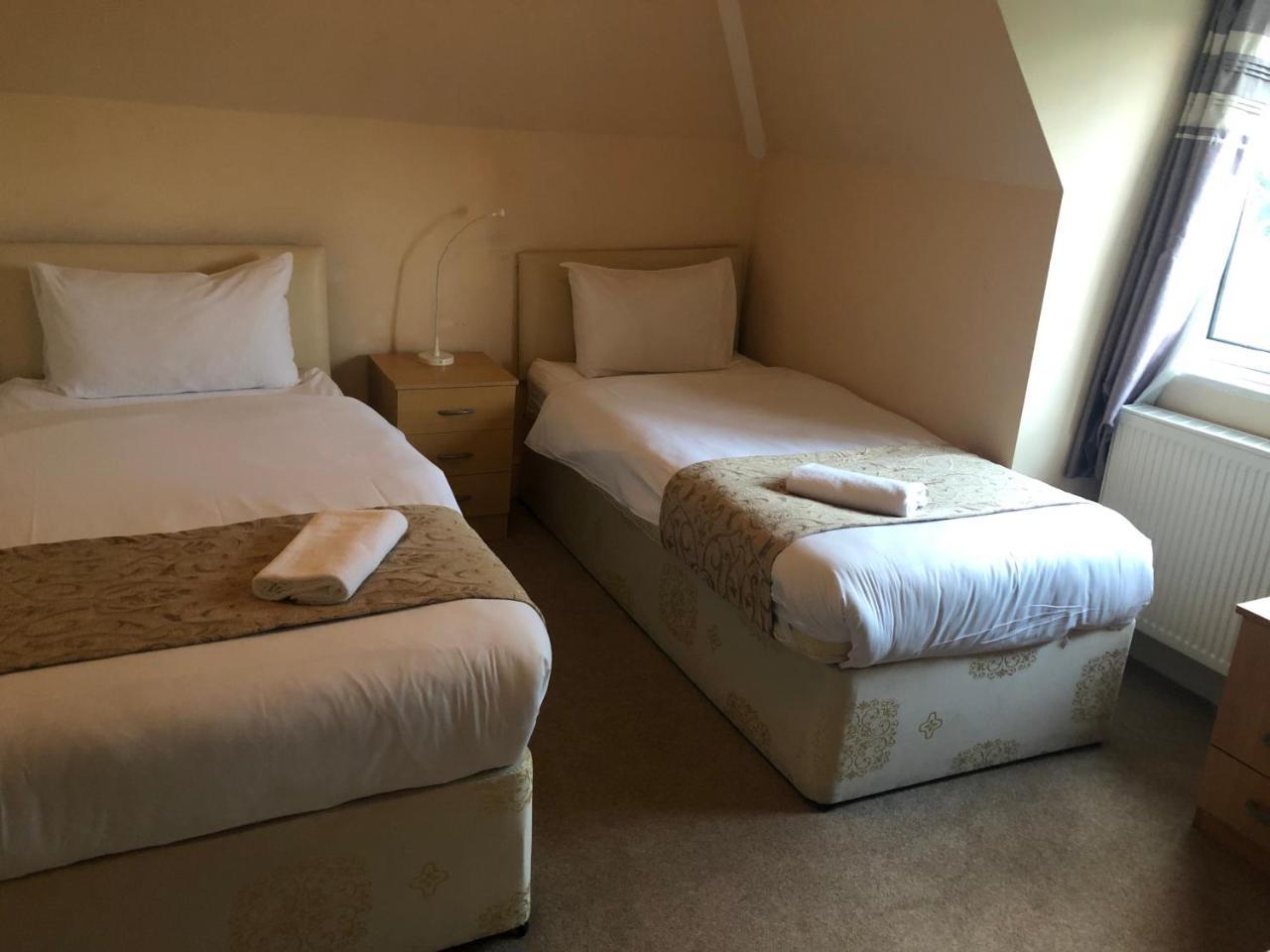 Gatwick Inn 홀리 외부 사진