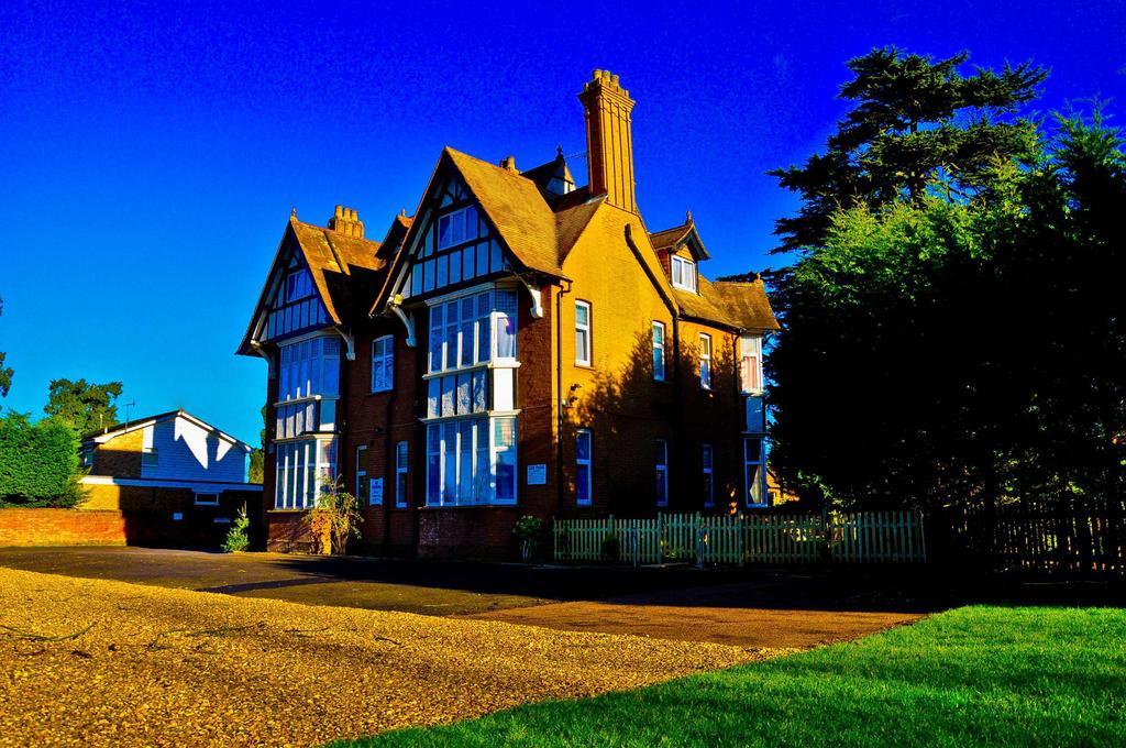 Gatwick Inn 홀리 외부 사진